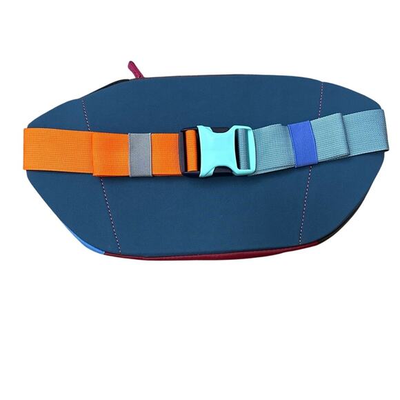 Cotopaxi Kapai 3L Hip Pack Belt Bag Multicolor Repurposed Fabric New NWT 04 - Picture 2 of 3